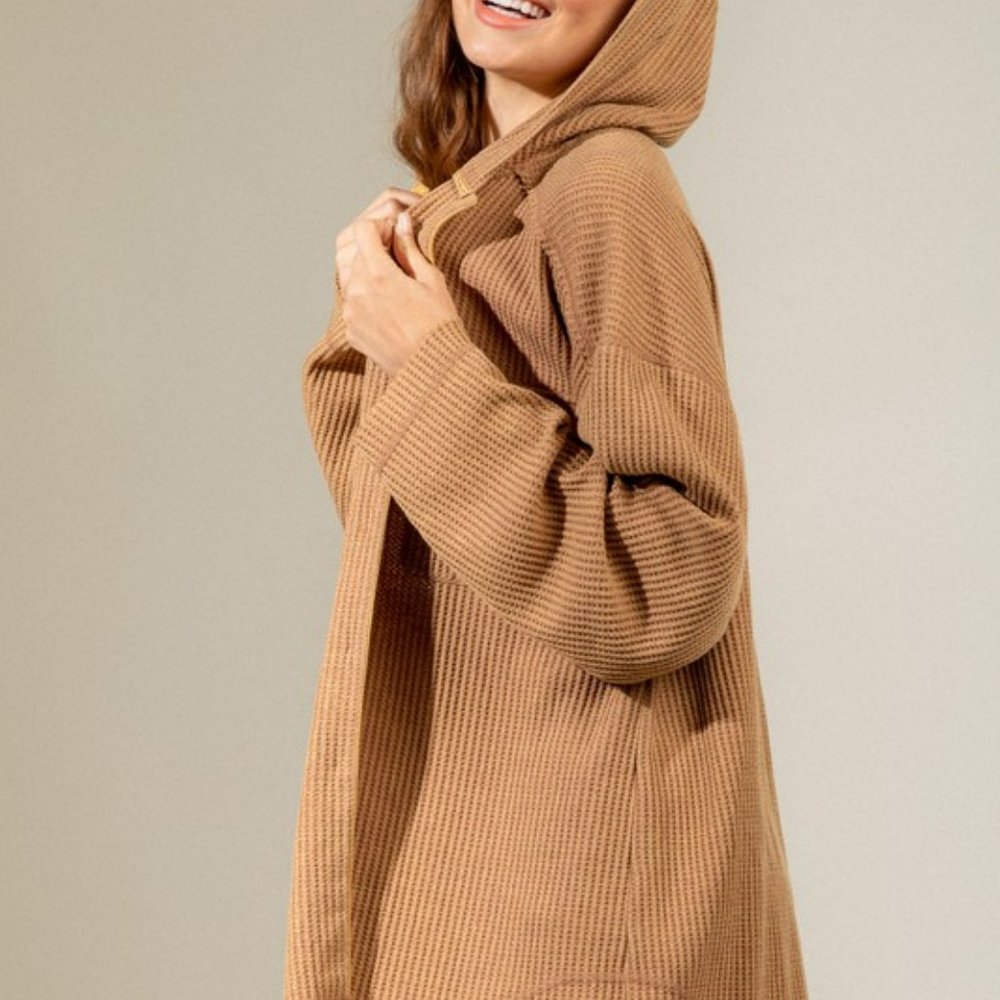 Hooded ribbed solid knit jacket-camel